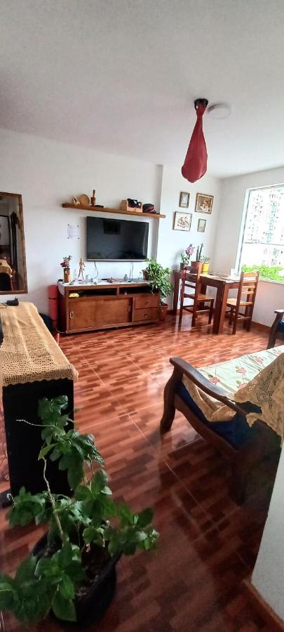 ניטרוי Quarto Individual Na Ary Parreiras מראה חיצוני תמונה